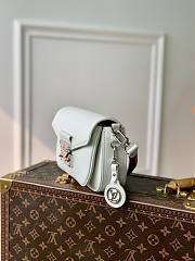 Kitlife Louis Vuitton Swing Bag H27 White - M20393 - 24 x 15 x 6 cm - 4