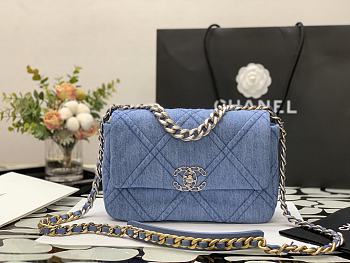 Kitlife Chanel 19 Flap Bag Light Denim Silver Button - 26x16x9 cm