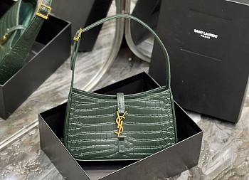 Kitlife YSL LE 5 A 7 HOBO IN GREEN CROCODILE-EMBOSSED SHINY LEATHER - 25X14X6cm