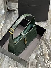 Kitlife YSL LE 5 A 7 HOBO IN GREEN CROCODILE-EMBOSSED SHINY LEATHER - 25X14X6cm - 6