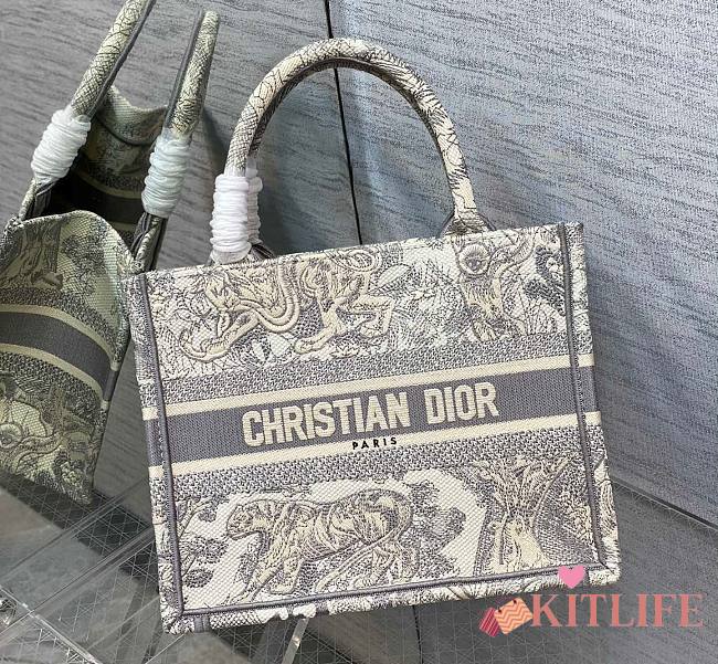 Kitlife Dior Small Book Tote Grey Toile de Jouy Stripes Embroidery - 26x8x22cm - 1