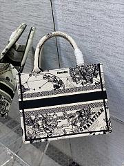 Kitlife Dior Small Book Tote Latte Toile de Jouy Zodiac Embroidery - 26x8x22cm - 5