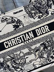 Kitlife Dior Small Book Tote Latte Toile de Jouy Zodiac Embroidery - 26x8x22cm - 6