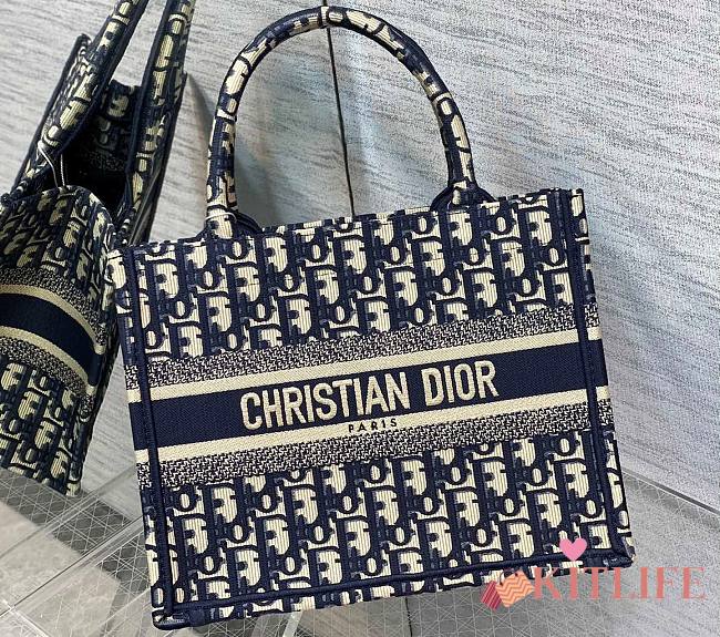 Kitlife Dior Small Book Tote Blue Dior Oblique Embroidery - 26x8x22cm - 1