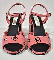 Kitlife Chanel 22s Printed Lambskin Cc Logo Ankle Strap Block Pink Heel Sandal - 1