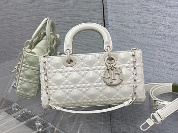 Kitlife Dior Lady White Cannage Calfskin with Diamond Motif - 26x5x13.5cm