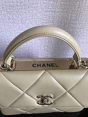 Kitlife Chanel Trendy CC Large Plaid Beige Bag With Gold Hardware - 25cmX15cmX17cm - 5