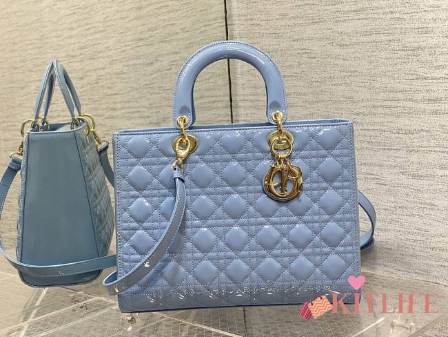 Kitlife Dior Large Lady Cloud Blue Cannage Patent Leather - 32 x 25 x 11 cm - 1