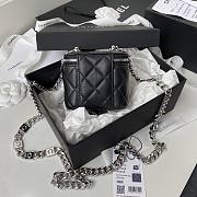 Kitlife Chanel Black Vanity Case With Mirror and Shiny Lambskin - 12cm - 4