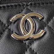 Kitlife Chanel Black Vanity Case With Mirror and Shiny Lambskin - 12cm - 2