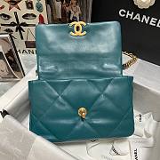 Kitlife Chanel 19 Dark Green Flap Bag Medium - 26x16x9cm - 5