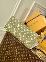 Kitlife Onthego Monogram Empreinte Kaki/Beige - M46060 - 35x27x14cm - 2