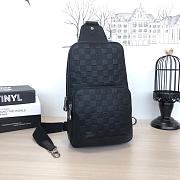 Louis Vuitton Avenue Sling Black Bag - 31x20x10cm - 1