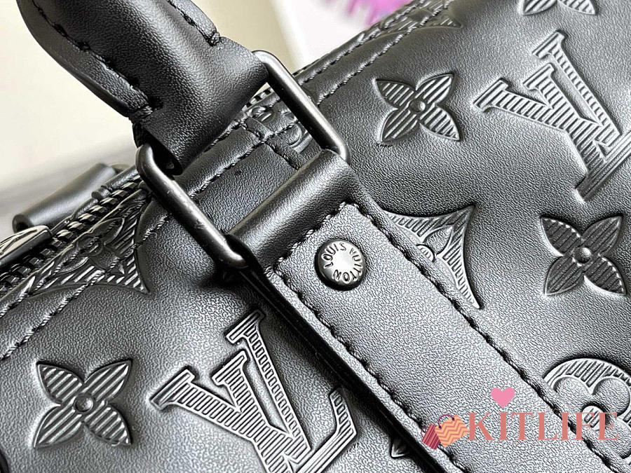 Keepall Bandoulière 50 Monogram Shadow Leather - Travel M44810