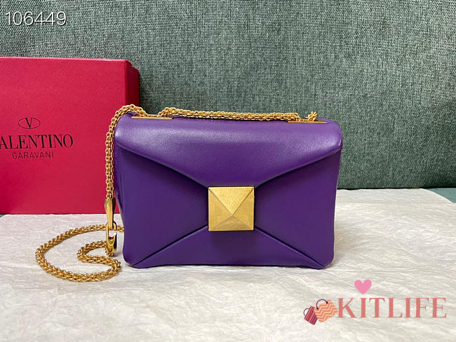 Kitlife Valentino ONE STUD NAPPA BAG WITH CHAIN Purple Gold Hardware - 19x14x11cm - 1