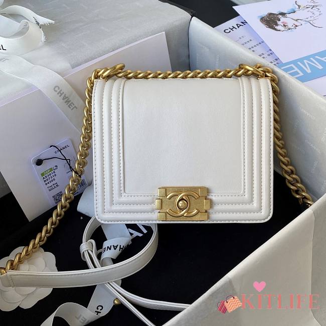 Kitlife Chanel Mini Le Boy White Smooth Calfskin Leather - AS3018 - 18x13x6.5cm - 1