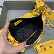 Kitlife Balenciaga Le Cagole XS Shoulder Bag In Yellow - 26×7×16cm - 4