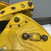 Kitlife Balenciaga Le Cagole Small Shoulder Bag In Yellow - 33x16x8 cm - 3