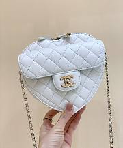 Kitlife Chanel Heart Bag Lambskin&Gold Tone Metal In White - AS3191 - 16x18x6cm - 5