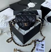 Kitlife Chanel Heart Clutch with Chain In Black - AP2784 - 12 × 13 × 5.5 cm - 1
