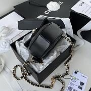 Kitlife Chanel Heart Clutch with Chain In Black - AP2784 - 12 × 13 × 5.5 cm - 2