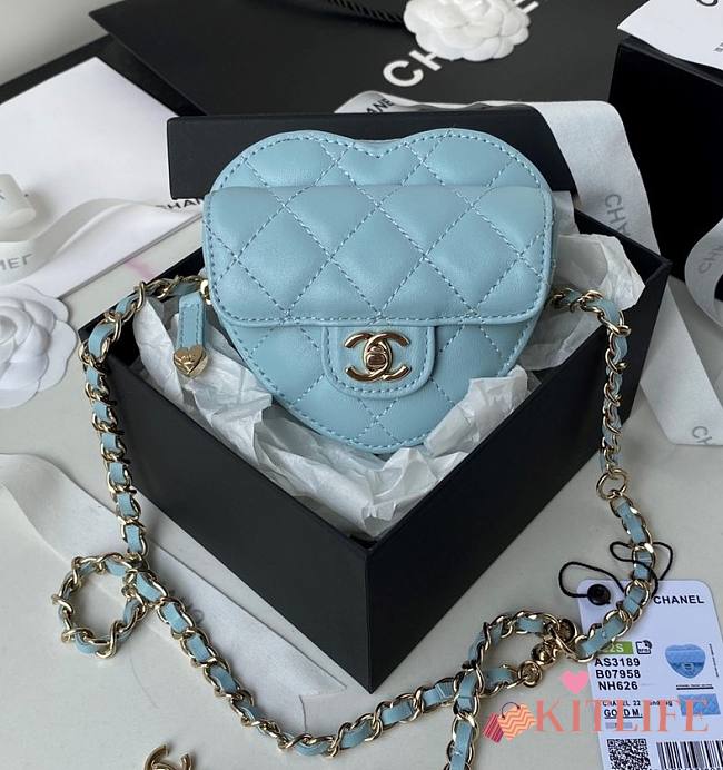 Kitlife Chanel Heart Clutch with Chain In Blue - AP2784 - 12 × 13 × 5.5 cm - 1