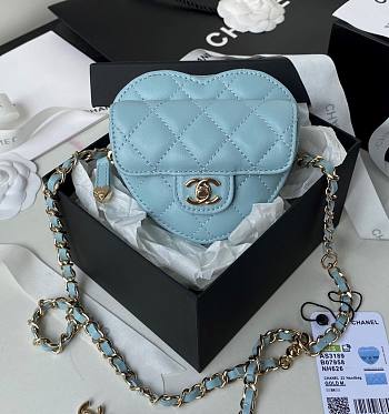 Kitlife Chanel Heart Clutch with Chain In Blue - AP2784 - 12 × 13 × 5.5 cm