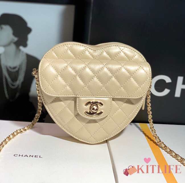 Kitlife Chanel Heart Bag Lambskin&Gold Tone Metal In Gold - AS3191 - 16x18x6cm - 1