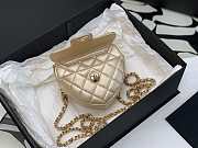 Kitlife Chanel Heart Clutch with Chain In Gold - AP2784 - 12 × 13 × 5.5 cm - 3