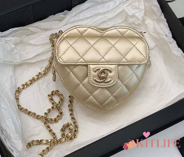 Kitlife Chanel Heart Clutch with Chain In Gold - AP2784 - 12 × 13 × 5.5 cm - 1