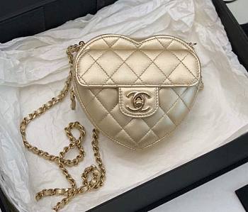 Kitlife Chanel Heart Clutch with Chain In Gold - AP2784 - 12 × 13 × 5.5 cm