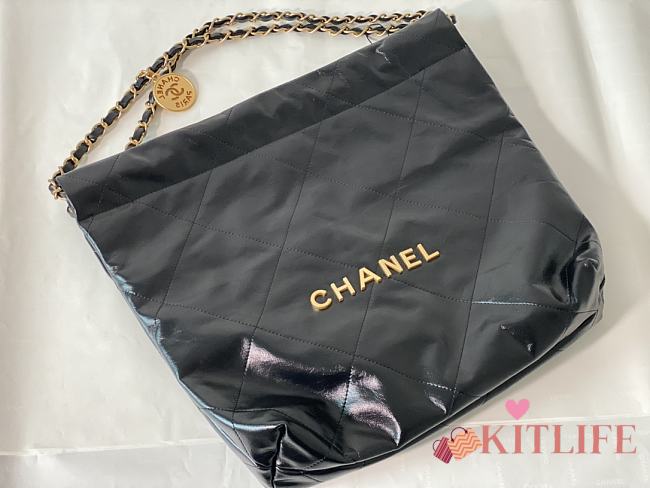 Kitlife Chanel 22 Large Black Handbag - 35x37x7cm - 1