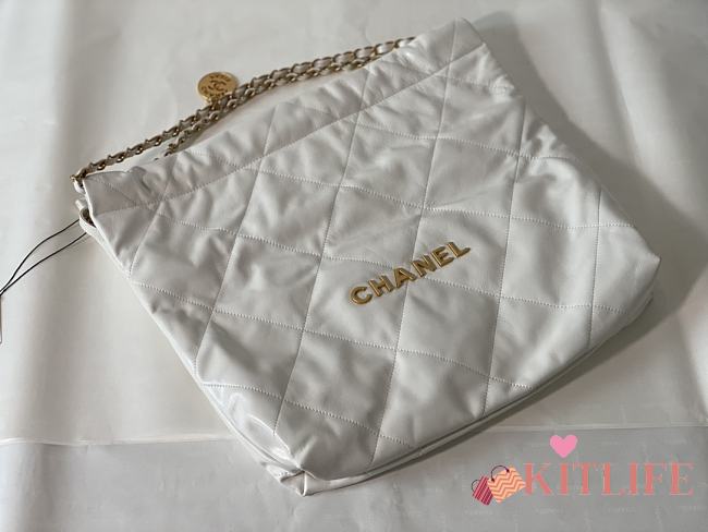 Kitlife Chanel 22 Large White Handbag - 39x42x8cm - 1