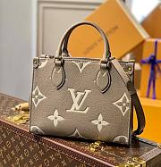 Louis Vuitton Onthego Bicolour Empreinte Monogram Tourtellere/Creme Tote Bag – M45659 – 25x19x11.5cm - 1