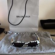 Kitlife Balenciaga DYNASTY RECTANGLE SUNGLASSES IN WHITE - 3