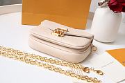 Kitlife Louis Vuitton Micro Metis Beige Clair Bag - M81390 - 14 x 11 x 3.5 cm - 5