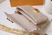 Kitlife Louis Vuitton Micro Metis Beige Clair Bag - M81390 - 14 x 11 x 3.5 cm - 3