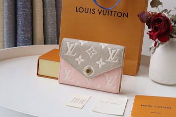 Kitlife Louis Vuitton VICTORINE WALLET Beige - M81289 - 12 x 9.5 x 1.5 cm