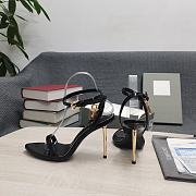 Kitlife Tom Ford black patent leather gpld padlock heels 10.5cm - 2