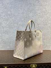 Kitlife Louis Vuitton Onthego MM Sunset Kaki - M20510 - 35 x 27 x 14 cm - 6
