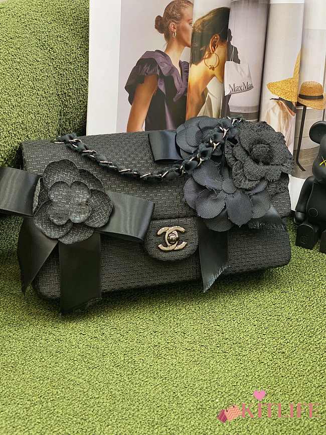 Kitlife Chanel Flap Bag Black Flower - 25x7x16 cm - 1