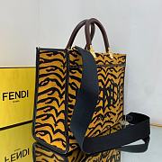 Kitlife Fendi Sunshine Medium Tiger motif in black and dark yellow - 35x31x17cm - 2