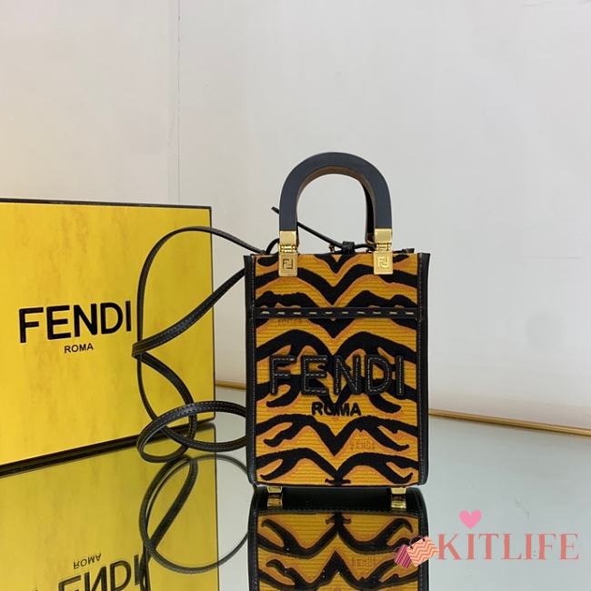 Kitlife Fendi Sunshine Mini Tiger motif in black and dark yellow - 13×18×6.5cm - 1