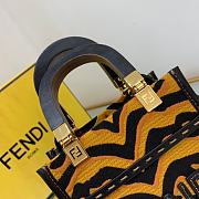 Kitlife Fendi Sunshine Mini Tiger motif in black and dark yellow - 13×18×6.5cm - 4