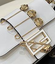 Kitlife Fendace Brooch mini baguette Fendace White leather bag - 20*13*5cm - 4