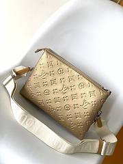 Kitlife Louis Vuitton Coussin PM Gold Bag - M59278 - 26 x 20 x 12 cm - 4