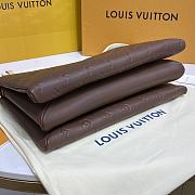 Kitlife Louis Vuitton Coussin MM Taupe Bag - 2