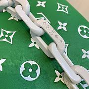 Kitlife Louis Vuitton Coussin PM Green Monogram-embossed puffy lambskin  - 2