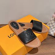 Kitlife Louis Vuitton Lock It Flat Mule Grained Calf Leather - White/Brown/Black - 3