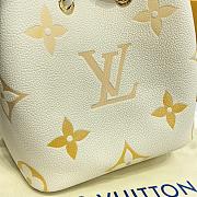 Kitlife Louis Vuitton Neonoe BB Gradient Yellow - M45716 - 20 x 20 x 13 cm - 2